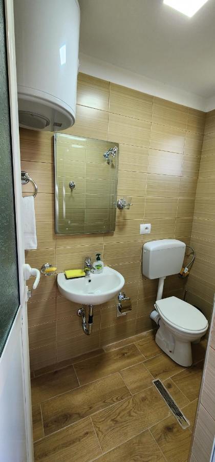 Apartament Teuta Permet Ngoại thất bức ảnh